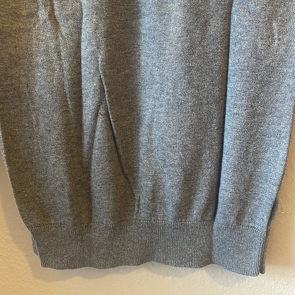 Ann Taylor’s LOFT Sweater top - Picture 4 of 5